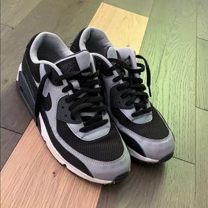 Air Max 90s